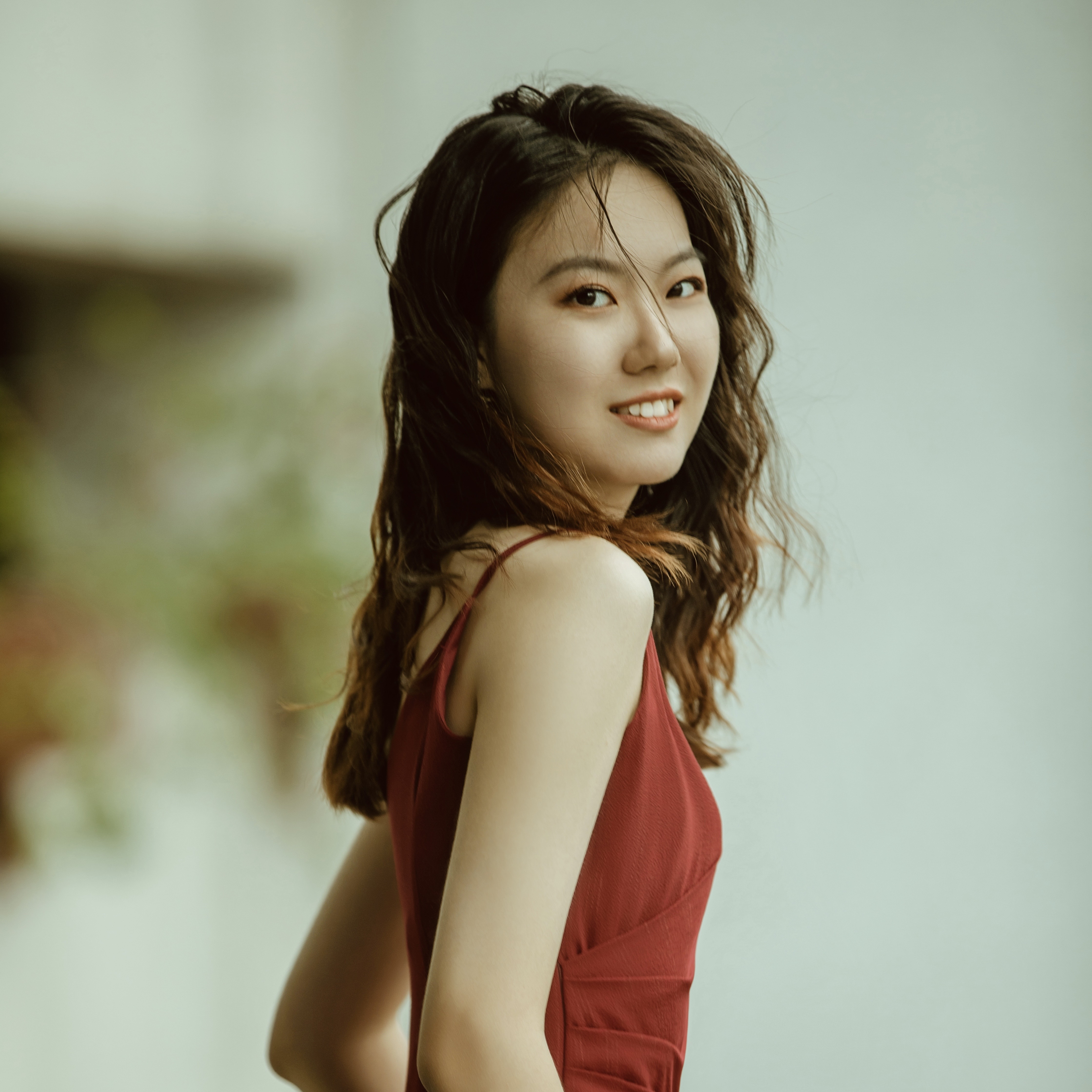 Ruoxin (Roxanne) Wang